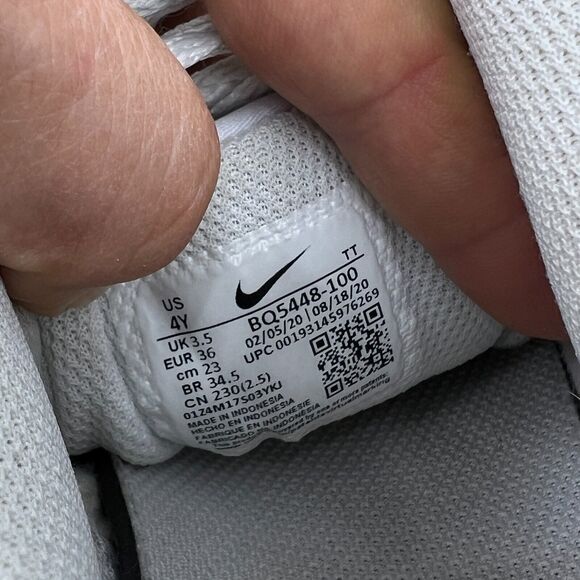 Nike Court Borough Shoes Youth Big Kid 4Y Triple White Leather Low Top Lace - Picture 9 of 11